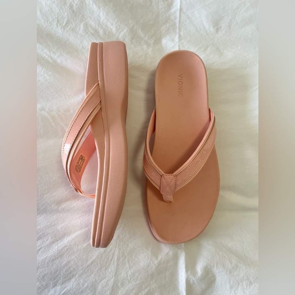 Vionic | Women’s SZ 11 | High Tide II Platform Orthotic Sandal Roze